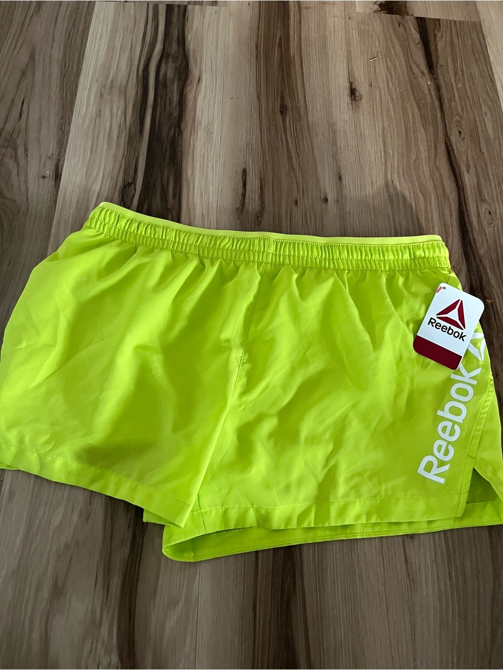Reebok Athletic Women's Winners Vector Relaxed Short  Size S